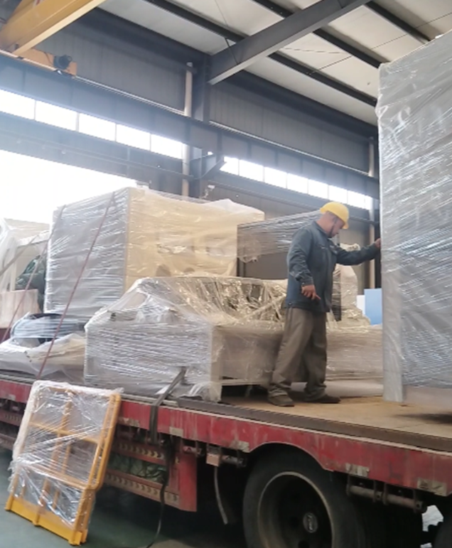 嘉定喷砂机软管易破损？选择与保养技巧